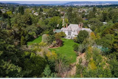 85 Fagan Dr, Hillsborough, CA 94010 - Photo 65