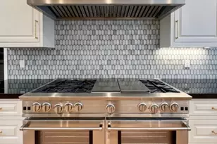 85 Fagan Dr, Hillsborough, CA 94010 - Photo 17