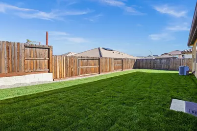 8189 Scrimshaw Way, Sacramento, CA 95829 - Photo 29