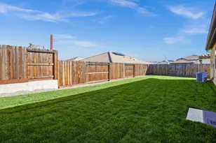 8189 Scrimshaw Wy, Sacramento, CA 95829 - Photo 29