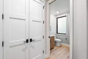 229 Hope St, Mountain View, CA 94041 - Photo 21