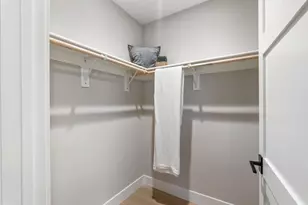 229 Hope St, Mountain View, CA 94041 - Photo 33