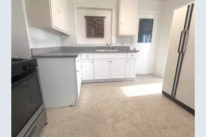 1213 S Claremont St, San Mateo, CA 94402 - Photo 5