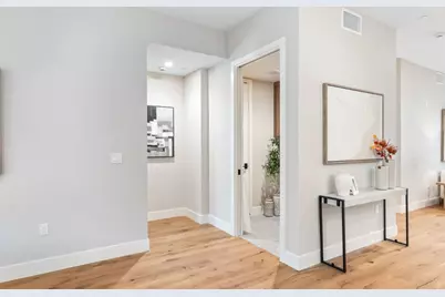 221 Hope St, Mountain View, CA 94041 - Photo 27