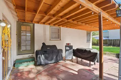 1908 Cooley Ave, East Palo Alto, CA 94303 - Photo 29