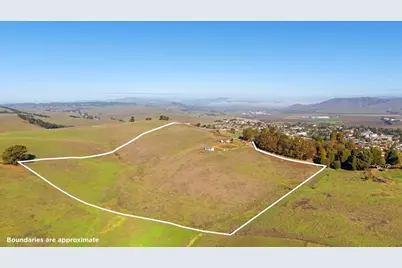 15 Stephens Dr, San Juan Bautista, CA 95045 - Photo 17