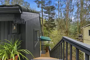 2343 Arrowhead Dr, Oakland, CA 94611 - Photo 3