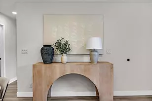 205 Red Oak Dr M, Sunnyvale, CA 94086 - Photo 17