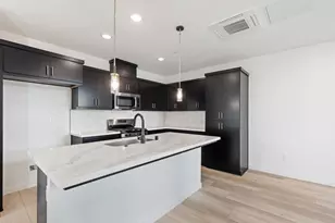 6710 Optimum Loop, San Jose, CA 95119 - Photo 9