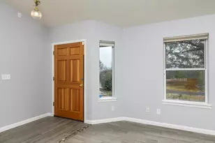 41508 Roaring River Ct, Coarsegold, CA 93614 - Photo 33