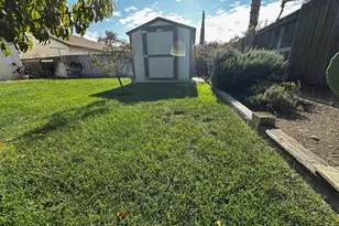 831 El Pinal Ln, Los Banos, CA 93635 - Photo 9