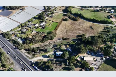 10706 Country Meadows Rd, Salinas, CA 93907 - Photo 5