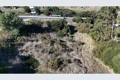 10706 Country Meadows Rd, Salinas, CA 93907 - Photo 9