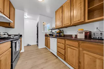 2243 Cooley Ave, East Palo Alto, CA 94303 - Photo 9