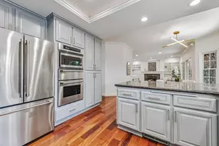 100 Danbury Ln, Redwood City, CA 94061 - Photo 17