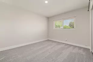 319 Churchill Pl, Gilroy, CA 95020 - Photo 19