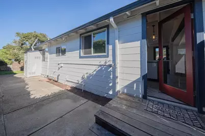 345 Sequoia Ave, Monterey, CA 93940 - Photo 13