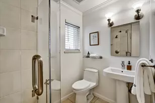 1070 Mercedes Ave 2, Los Altos, CA 94022 - Photo 21