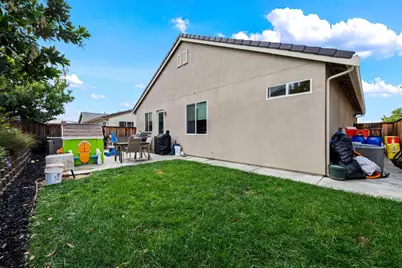 2875 Walker Way, Hollister, CA 95023 - Photo 43