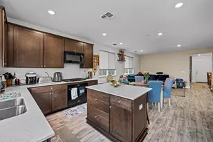 2875 Walker Way, Hollister, CA 95023 - Photo 27