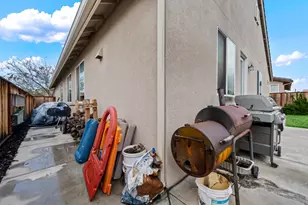 2875 Walker Way, Hollister, CA 95023 - Photo 39