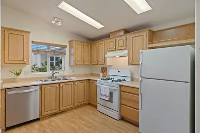 144 Holm Rd 75, Watsonville, CA 95076 - Photo 15