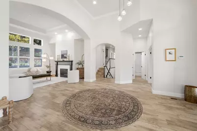 2360 Sunflower Cir, Gilroy, CA 95020 - Photo 15