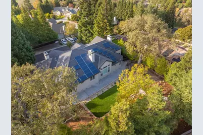 2360 Sunflower Cir, Gilroy, CA 95020 - Photo 49