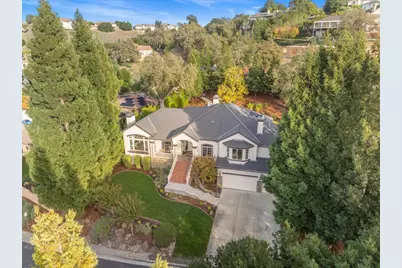 2360 Sunflower Cir, Gilroy, CA 95020 - Photo 7