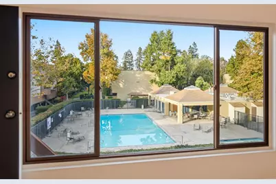 460 Auburn Way 5, San Jose, CA 95129 - Photo 5