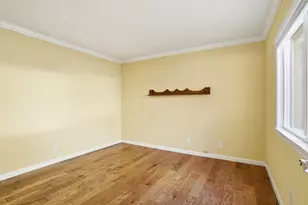 6361 Whaley Dr, San Jose, CA 95135 - Photo 17