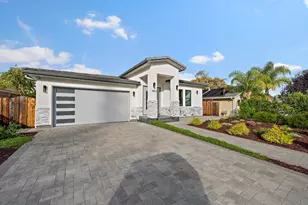 18823 Casa Blanca Ln, Saratoga, CA 95070 - Photo 3