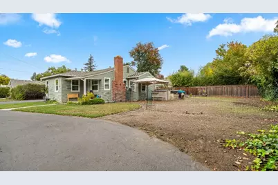 2262 Louis Rd, Palo Alto, CA 94303 - Photo 33