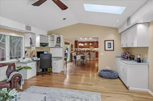 12058 Candy Ln, Saratoga, CA 95070 - Photo 27