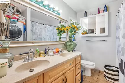 745 Reseda Dr, Sunnyvale, CA 94087 - Photo 27