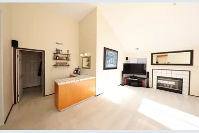 1243 De Cunha Ct, Salinas, CA 93906 - Photo 9