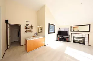 1243 De Cunha Ct, Salinas, CA 93906 - Photo 9