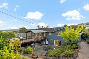 3848 Vineyard Dr, Redwood City, CA 94061 - Photo 33