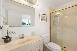 3848 Vineyard Dr, Redwood City, CA 94061 - Photo 27