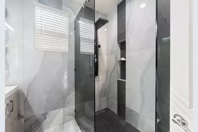 2372 Donner Pass Ave, Sacramento, CA 95835 - Photo 21