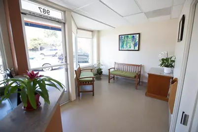 987 Laurel St, San Carlos, CA 94070 - Photo 5