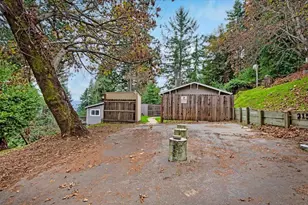 21577 Locust Dr, Los Gatos, CA 95033 - Photo 3