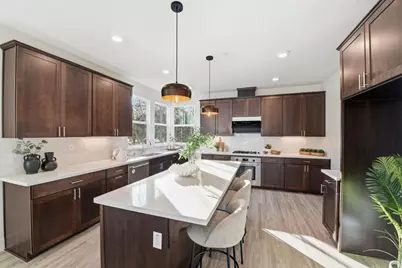 557 Charles Fraker Ter 1, Sunnyvale, CA 94085 - Photo 9