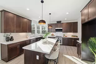 557 Charles Fraker Ter 1, Sunnyvale, CA 94085 - Photo 9