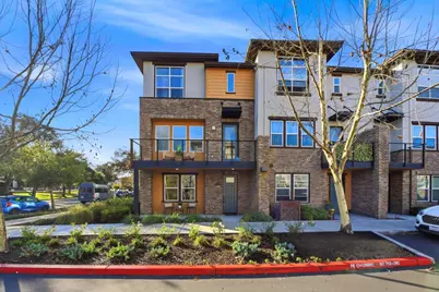 557 Charles Fraker Ter 1, Sunnyvale, CA 94085 - Photo 1