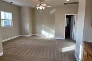 8747 Gessnger Dr, Elk Grove, CA 95624 - Photo 7