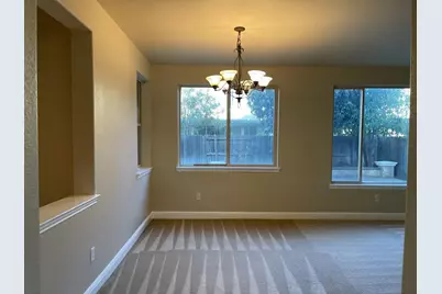 8747 Gessnger Dr, Elk Grove, CA 95624 - Photo 5