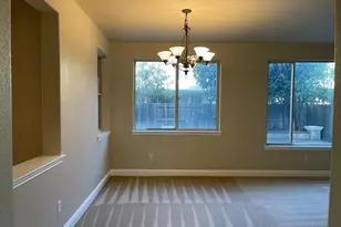 8747 Gessnger Dr, Elk Grove, CA 95624 - Photo 5