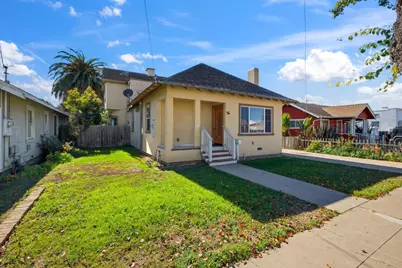 36 Pine St, Salinas, CA 93901 - Photo 5