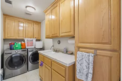 3685 Calvin Ave, San Jose, CA 95124 - Photo 13